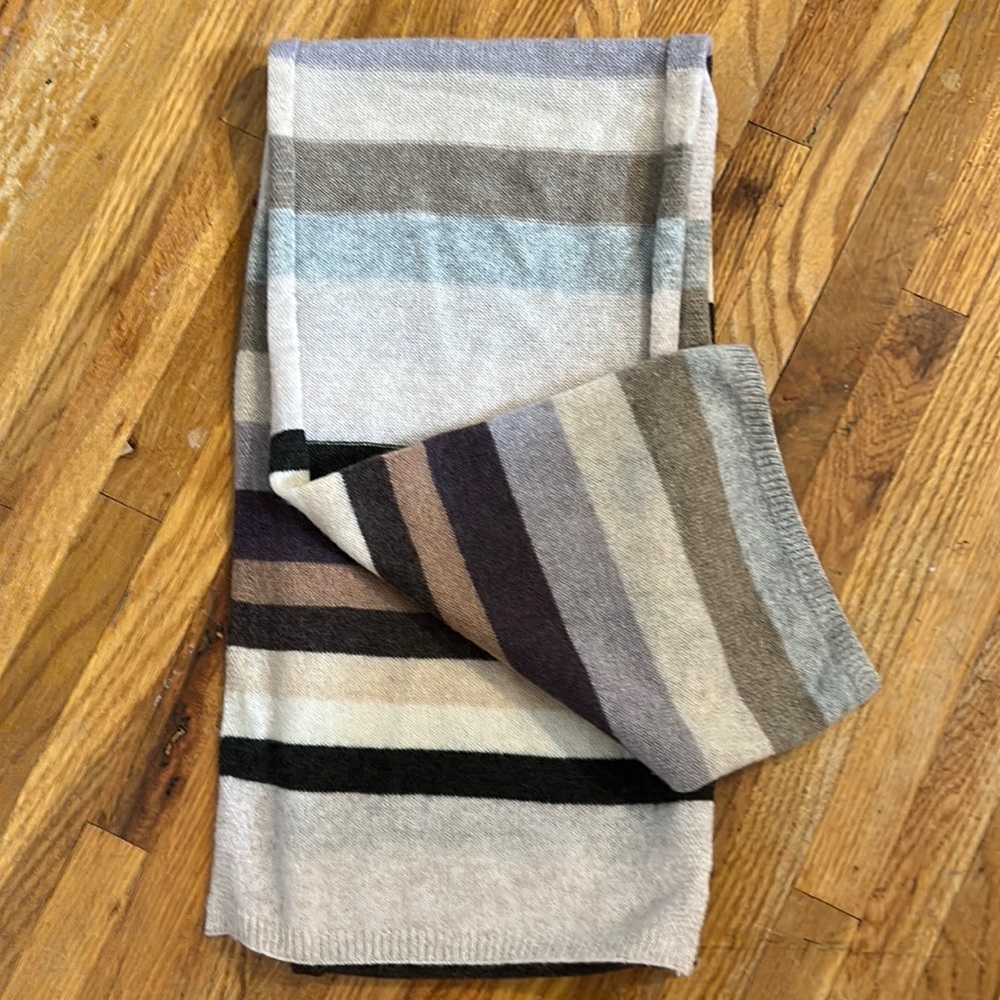Hannah Rose 100% cashmere scarf